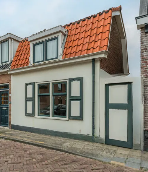 Aanzicht Noorderstraat 28 in Egmond aan Zee