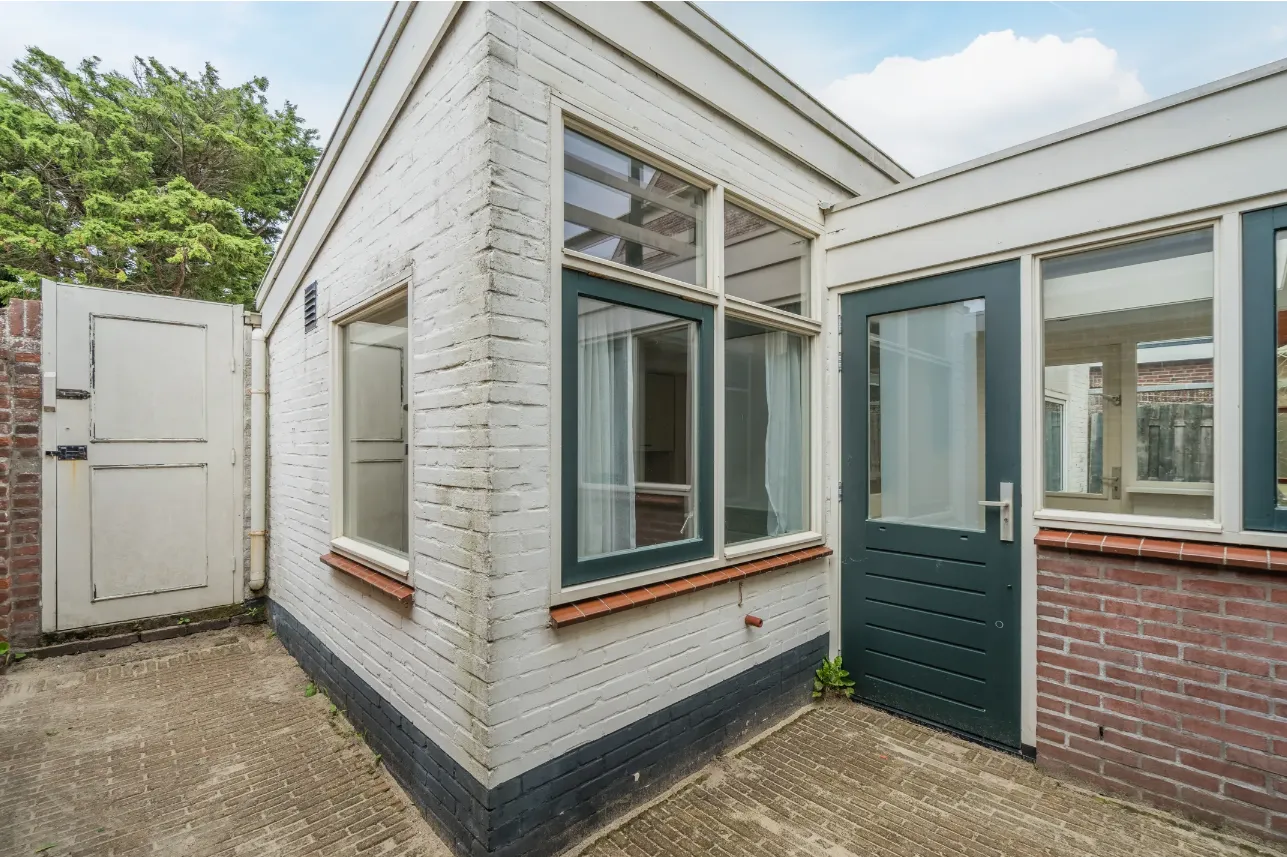 Tuin in huidige situatie Noorderstraat 30